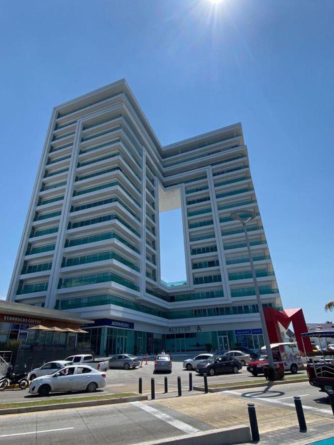 מזטלן Condominio Torre Eme Frente Al Malecon Vista A La Ciudad Con Alberca Y Algo Al Mar Gimnacio מראה חיצוני תמונה